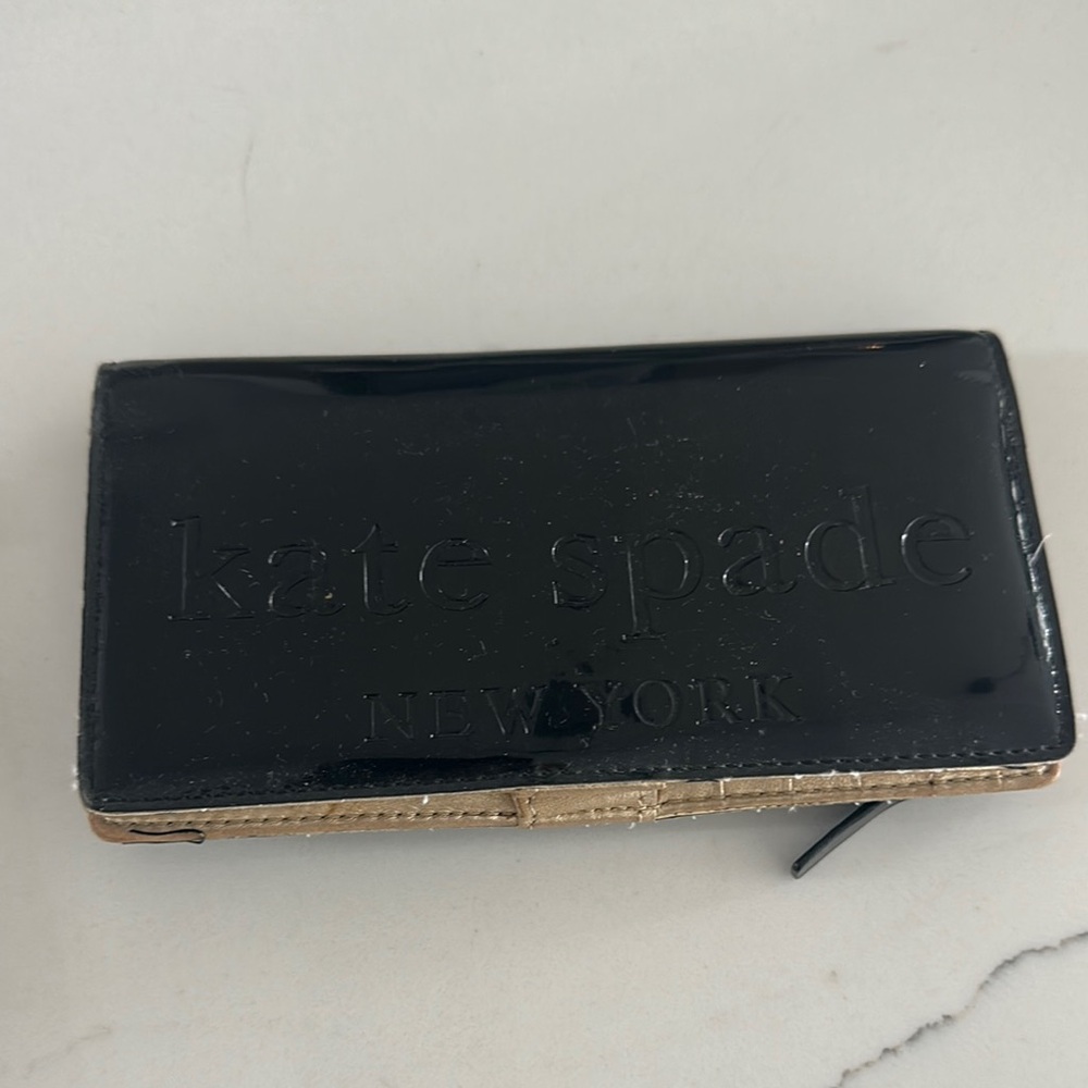 Kate Spade Glossy Black and Tan Wallet